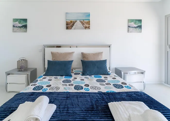 T2 Azure Coast * Назаре